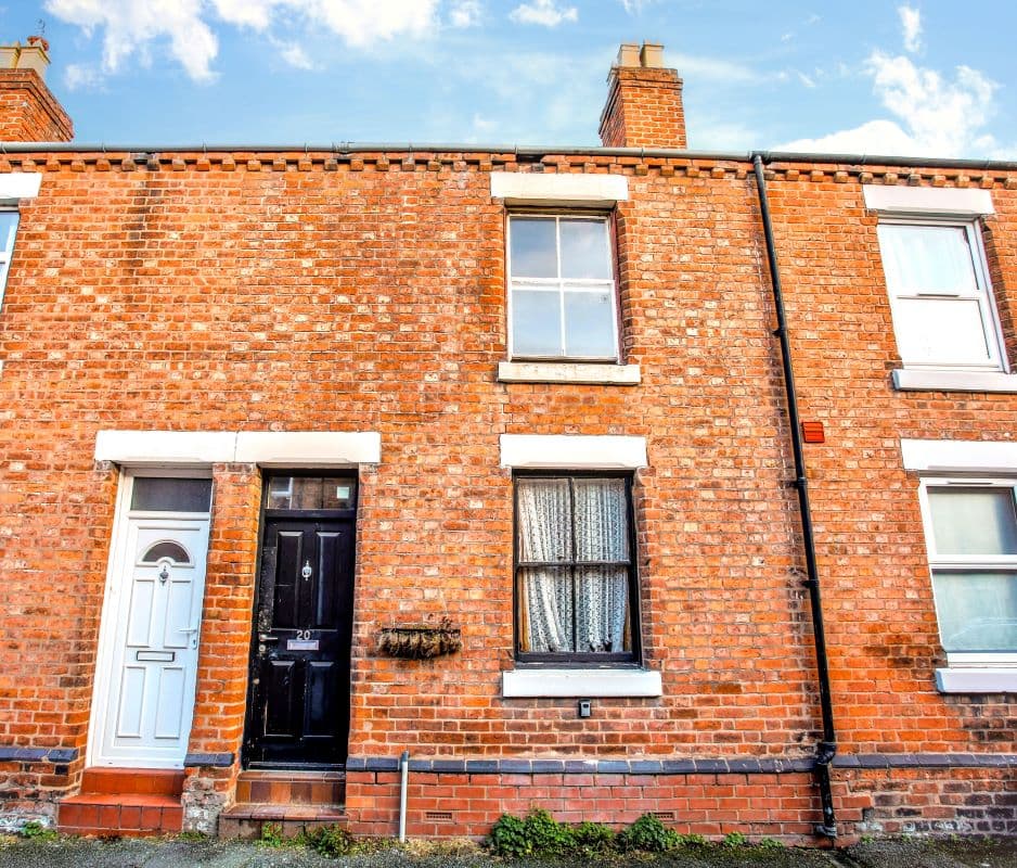 Freehold House Vacant Possession