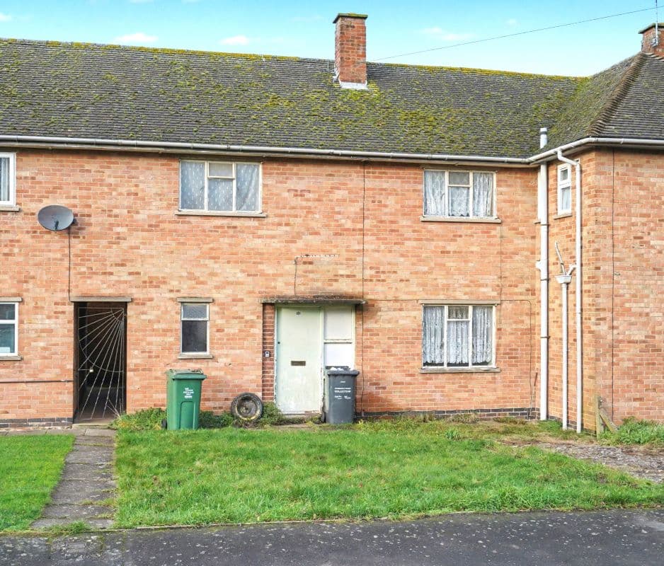 Freehold House Vacant Possession