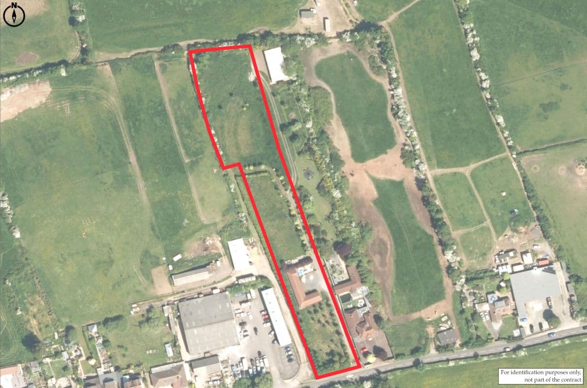 Freehold Substantial Land and Stables Vacant Possession