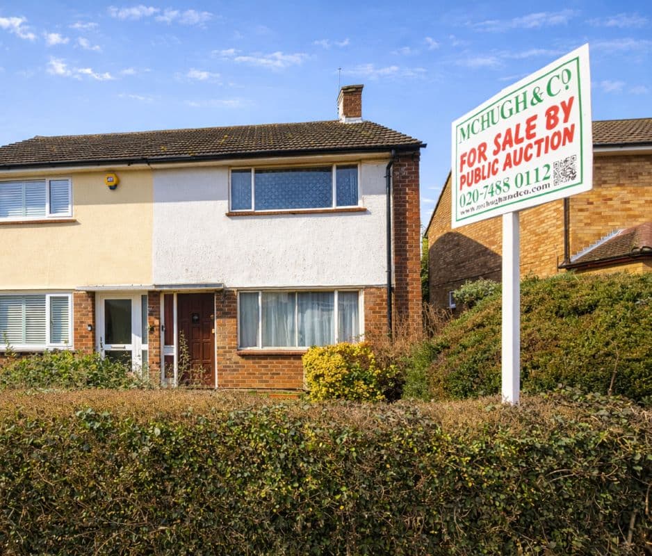 Freehold House Vacant Possession