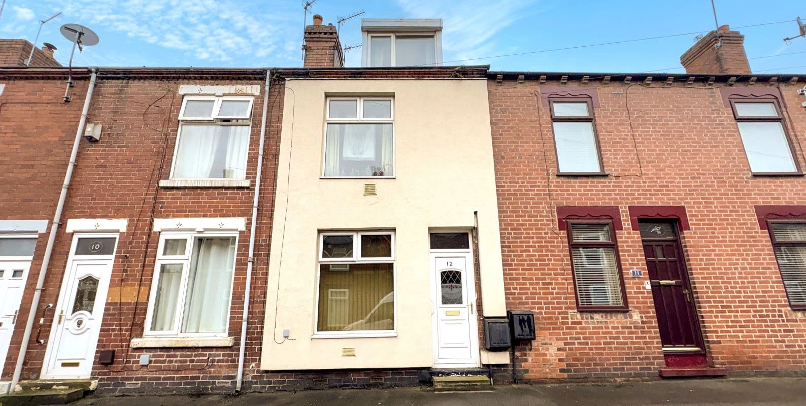 Freehold Part Vacant House arranged as Two Flats