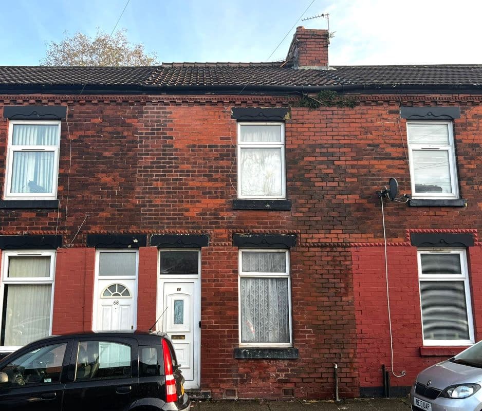 Freehold House Vacant Possession