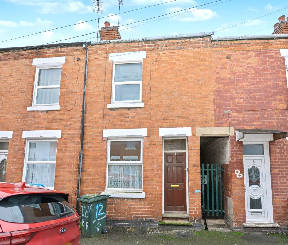 Freehold House Vacant Possession