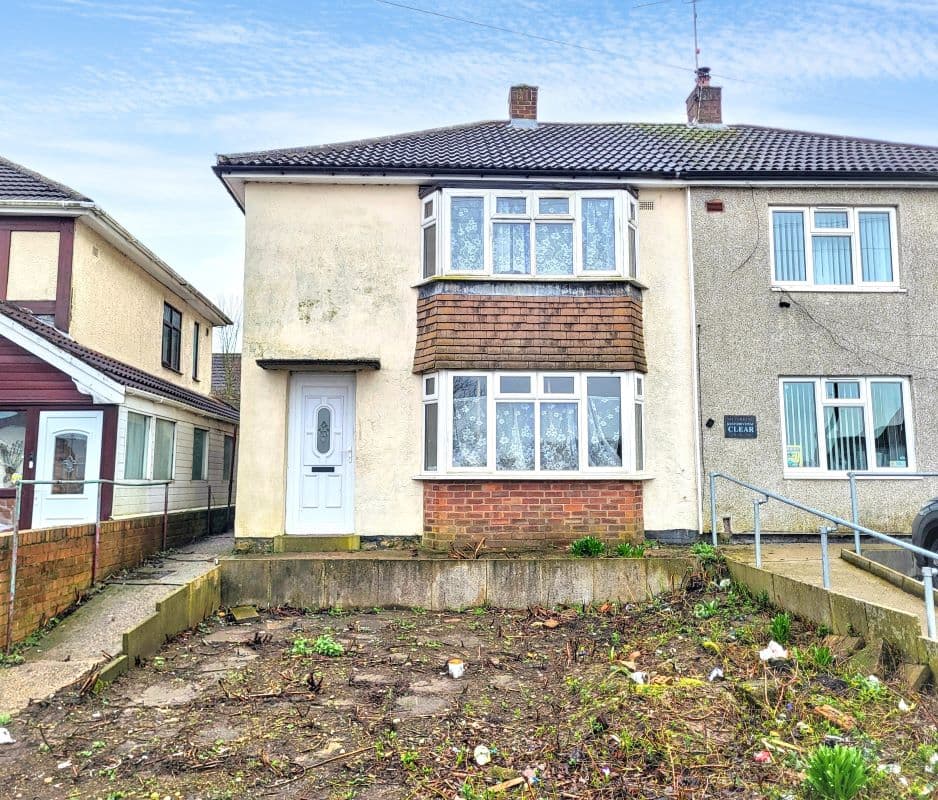 Freehold House Vacant Possession