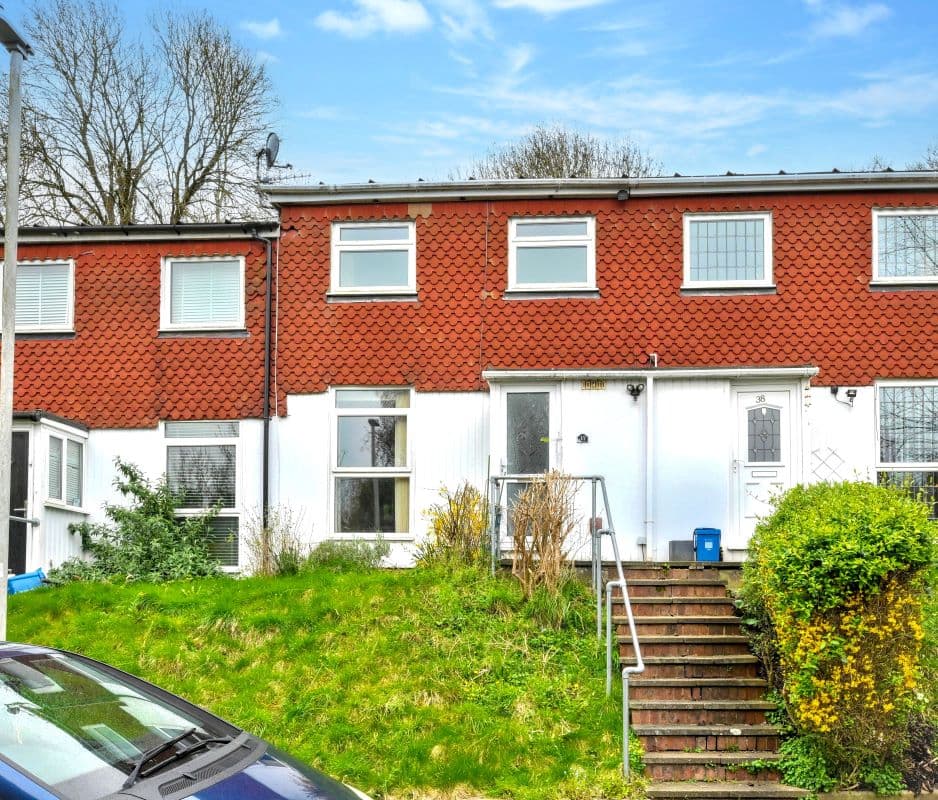 Freehold House Vacant Possession