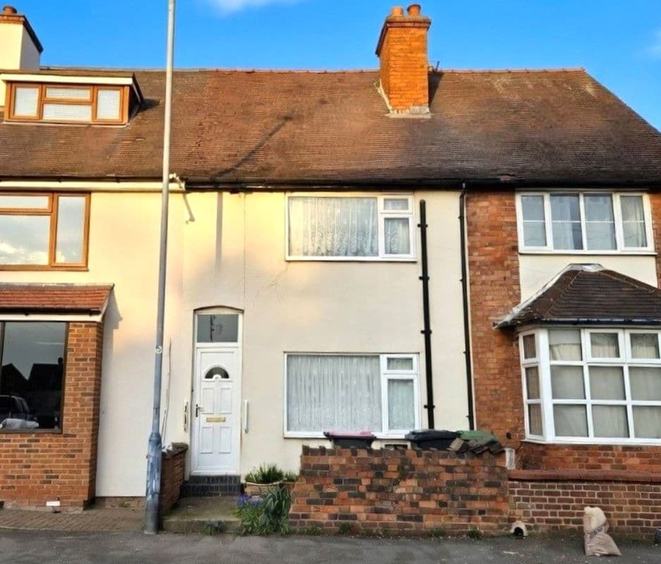 Freehold House Vacant Possession