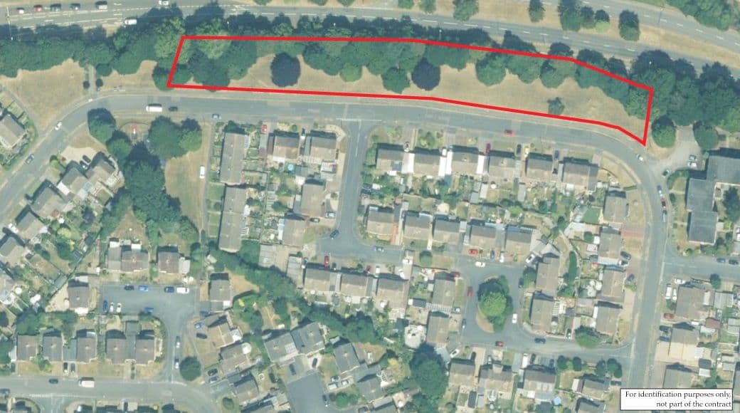 Land on the South Side of Simone Weil Avenue