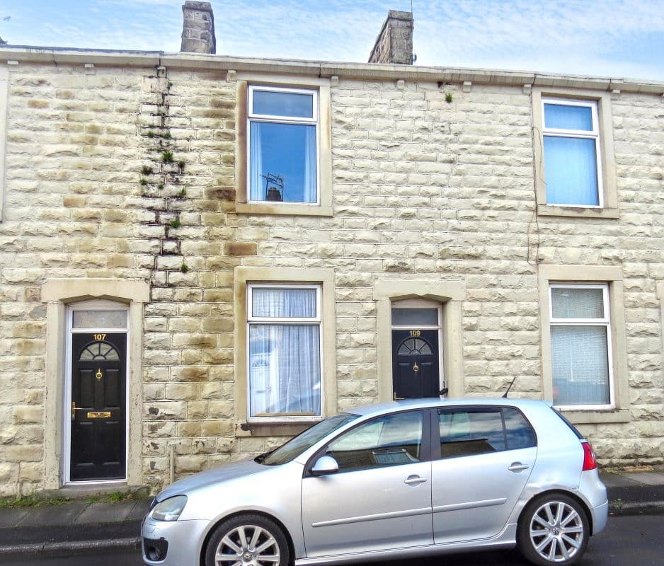 Leasehold House Vacant Possession