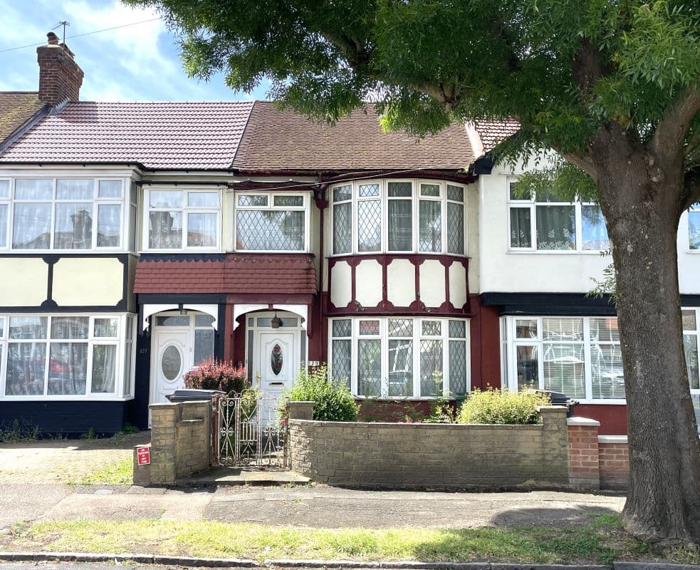 Freehold House Vacant Possession