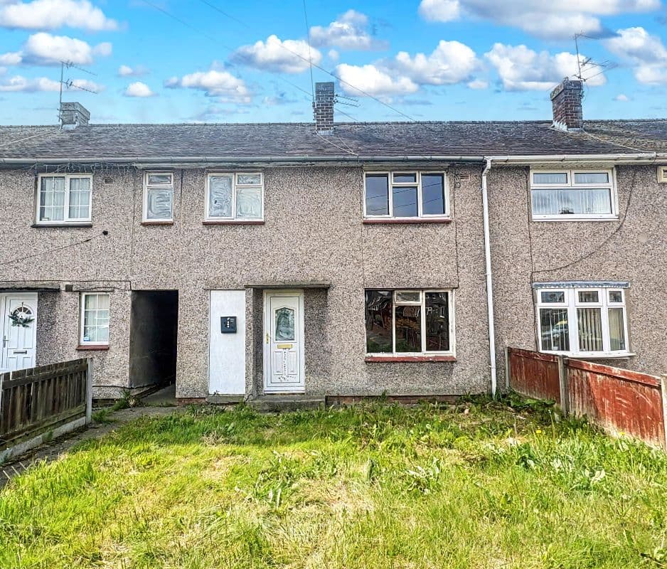Freehold House Vacant Possession