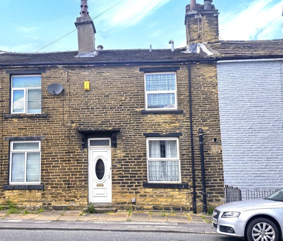 Freehold House Vacant Possession