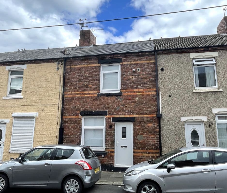Freehold House Vacant Possession