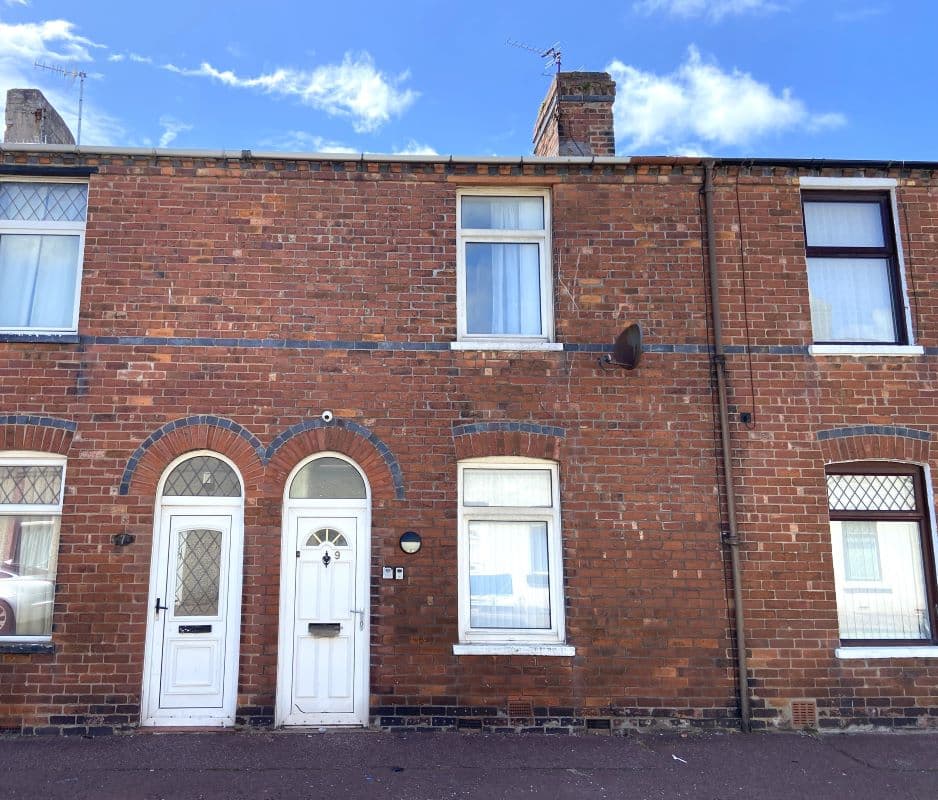 Freehold House Vacant Possession