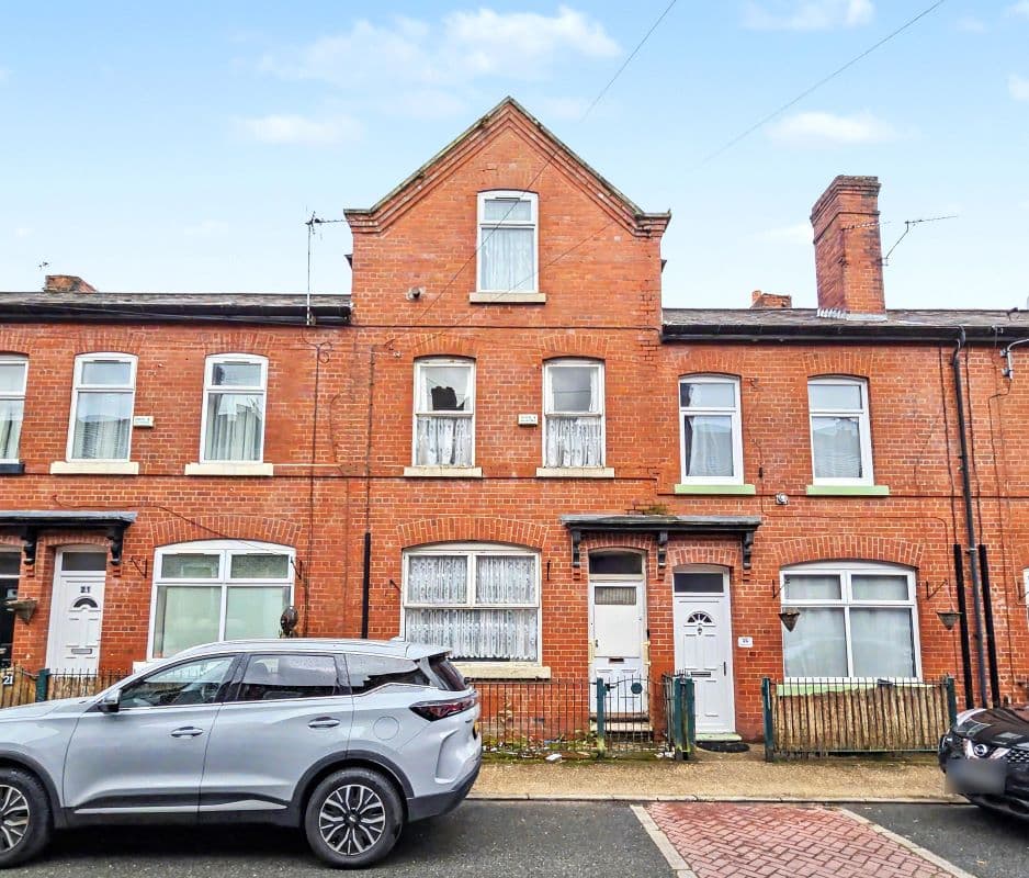 Freehold House Vacant Possession