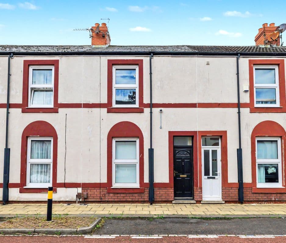 Freehold House Vacant Possession