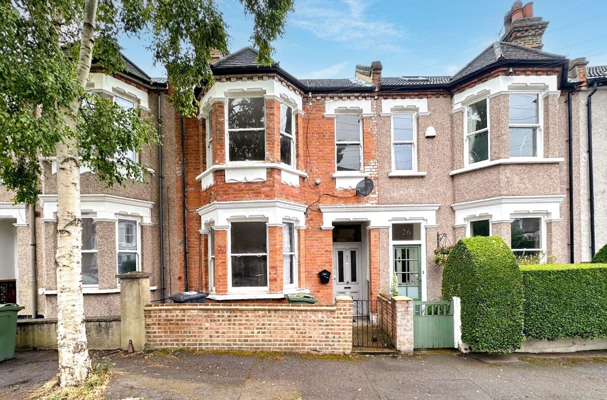 Freehold House Vacant Possession