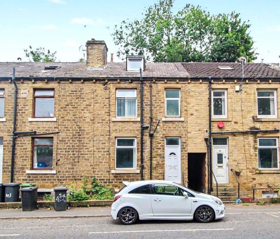 Freehold House Vacant Possession