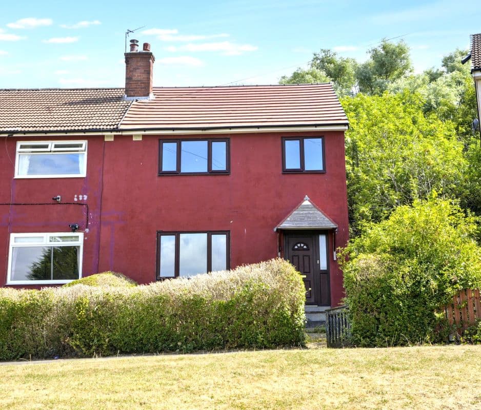 Freehold Semi-Detached House Vacant Possession