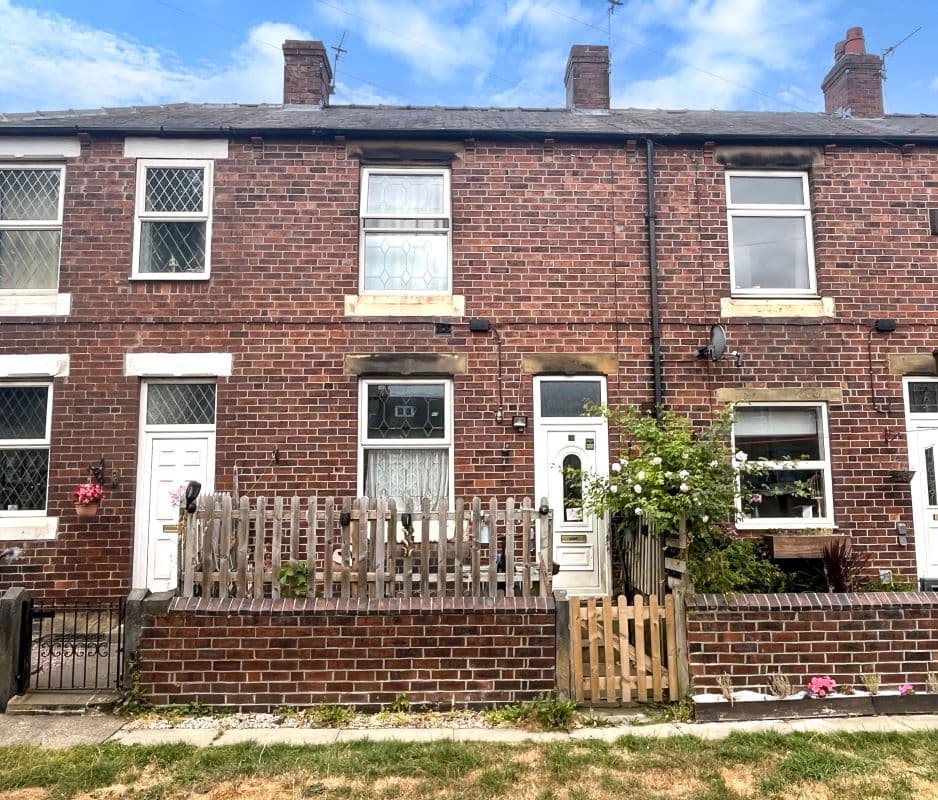 Freehold House Vacant Possession
