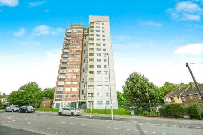 INCOME GENERATING TWO BED APARTMENT TO BE SOLD AT AUCTION
