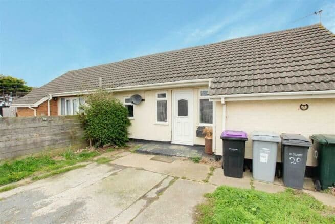 UNMODERNISED 3 BED SEMI DETACHED BUNGLOW TO BE SOLD AT AUCTION