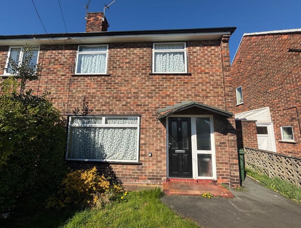 UNMODERNISED 3 BED SEMI TO BE SOLD AT AUCTION