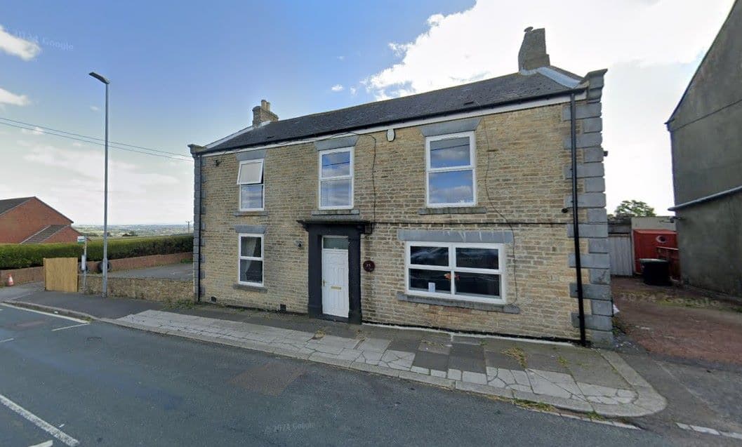 LARGE FOUR BED DETACHED PROPERTY TO BE SOLD AT AUCTION