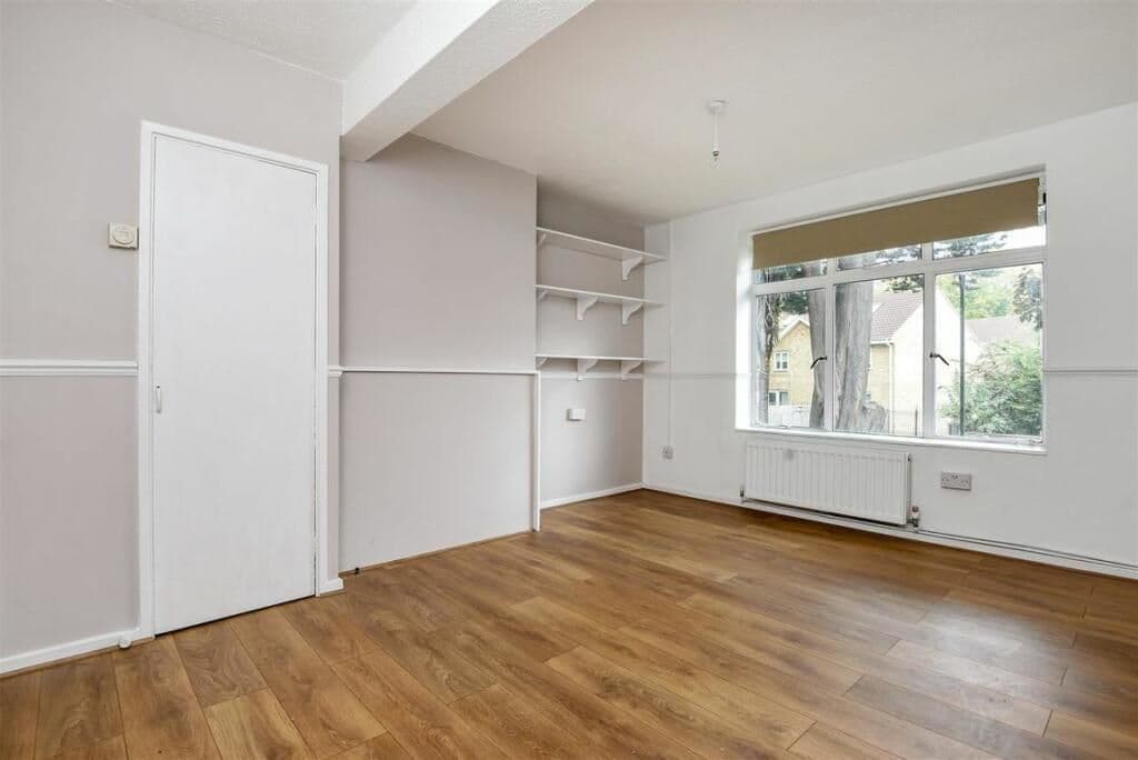 One Bedroom Investment Close To Clapham South Available via Auction