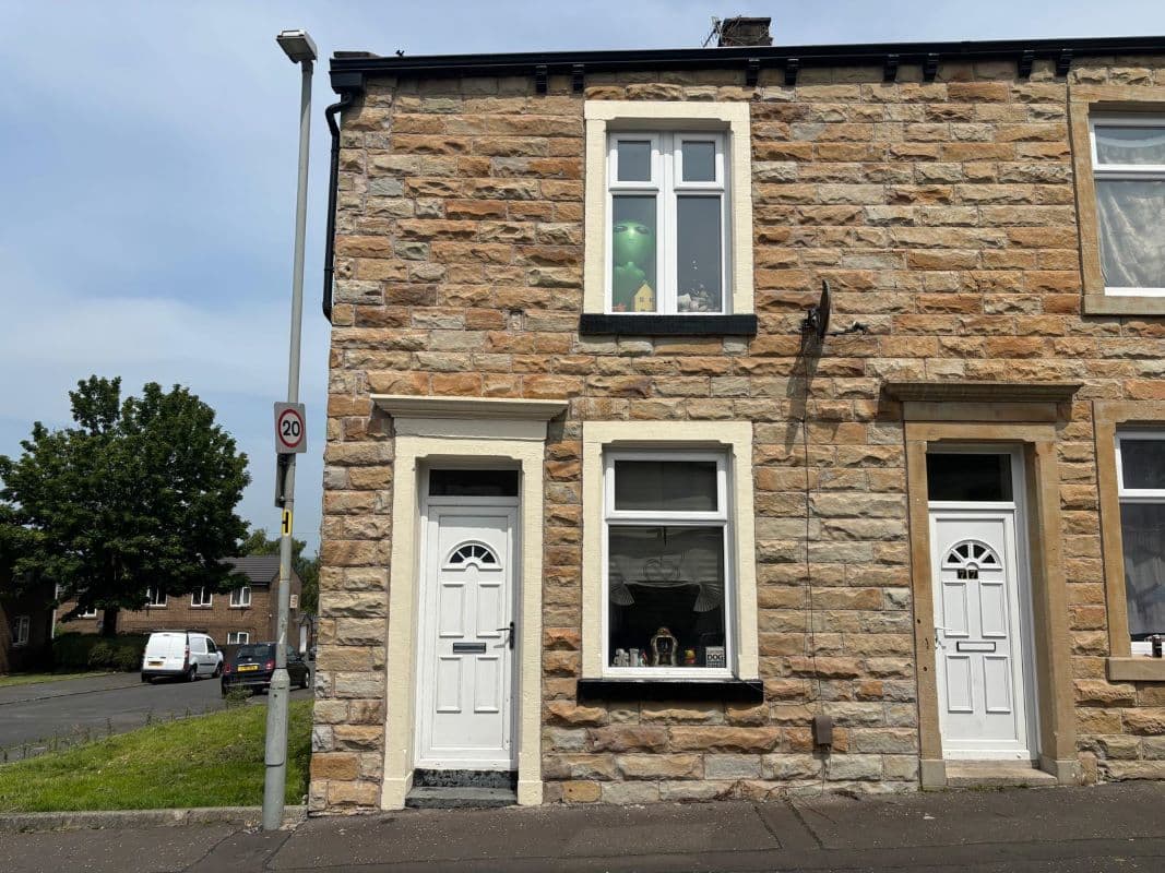 THREE BED TENANTED PROPERTY TO BE SOLD AT AUCTION