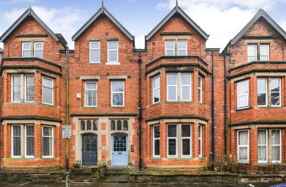 Income Generating HMO to be sold at auction