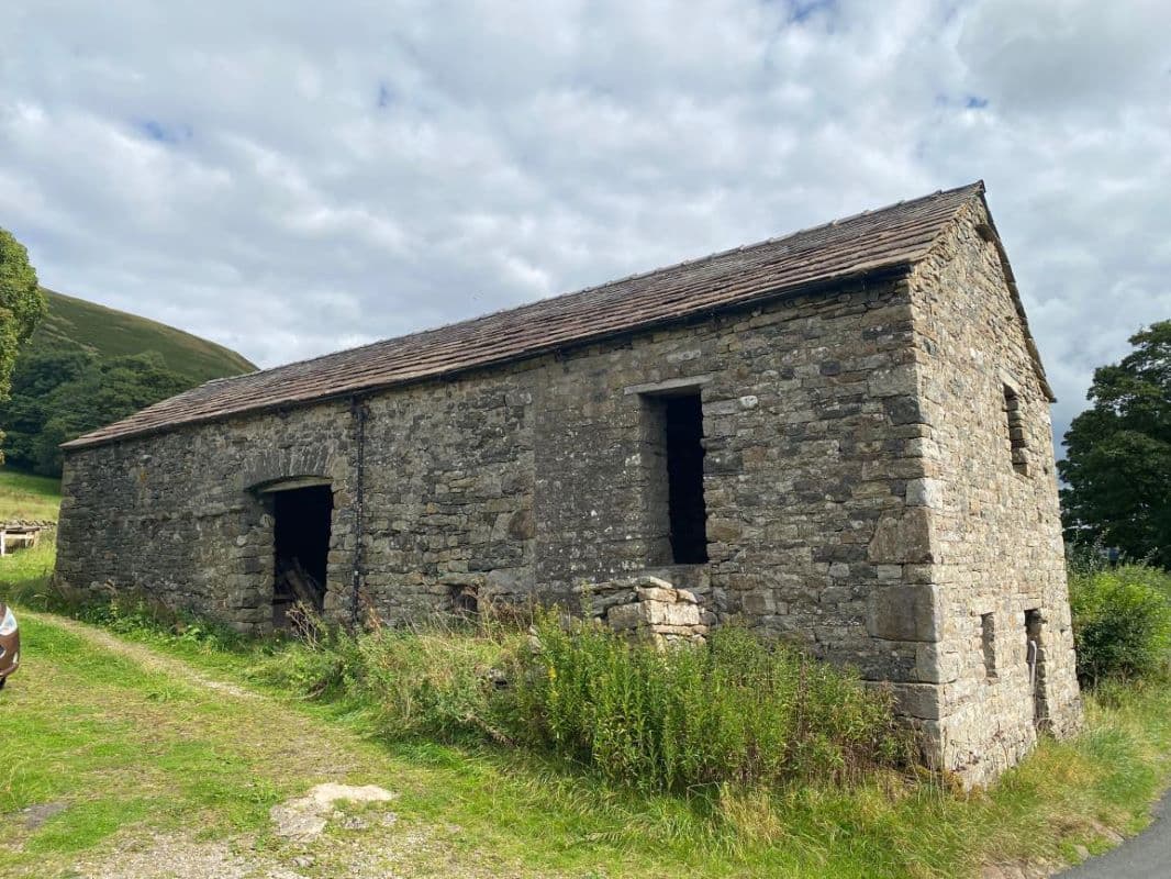 Detached Stone Barn with Planning Permission