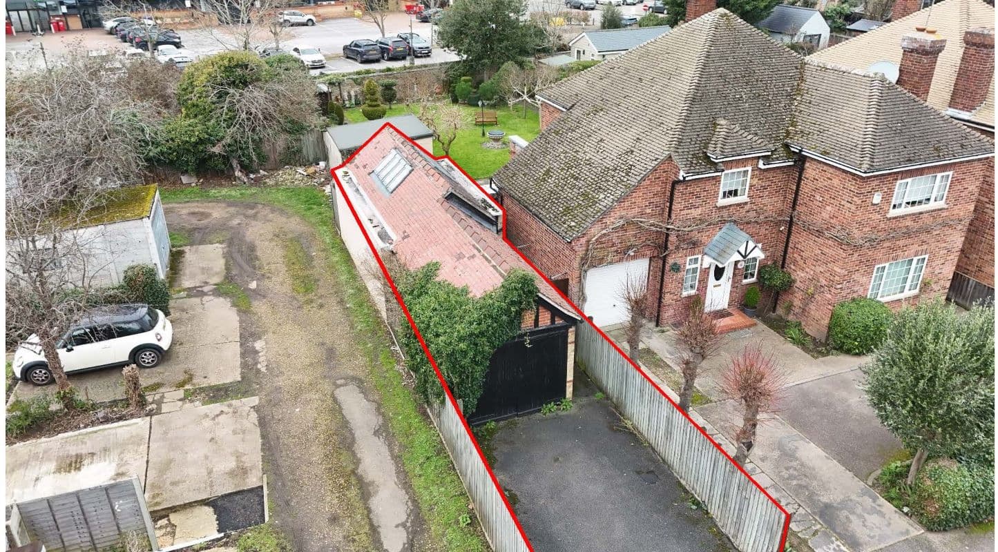 Land and workshop adjacent to 1 Rustat Road