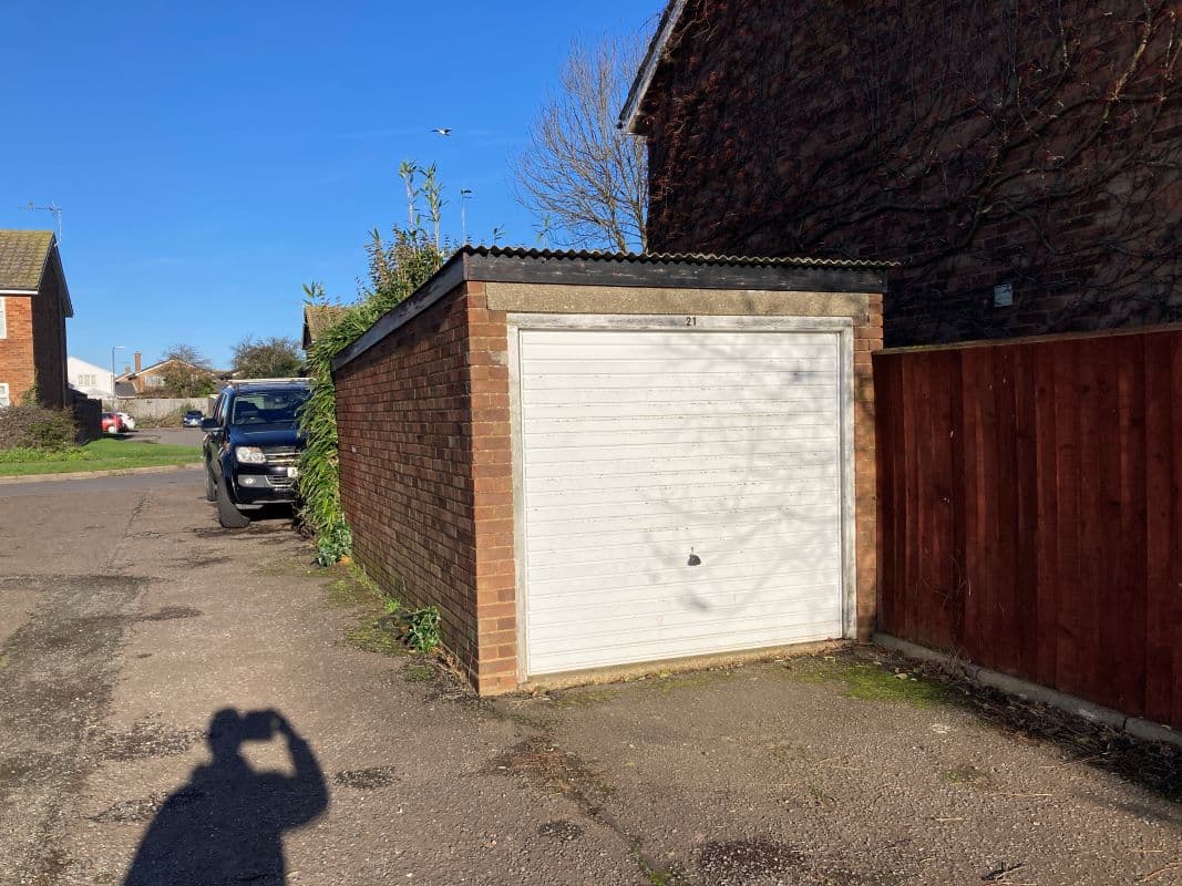 Lot 3 - Single Garage