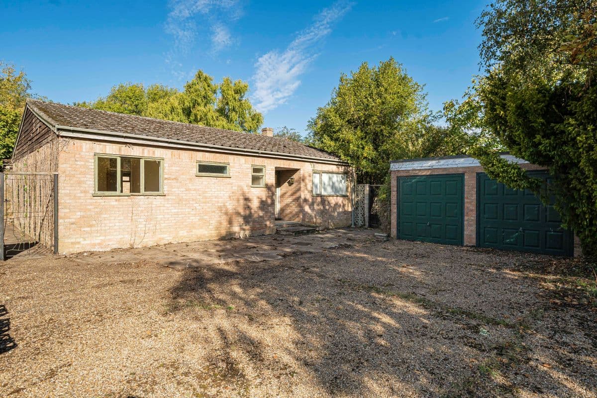 Five Bedroom Detached Bungalow