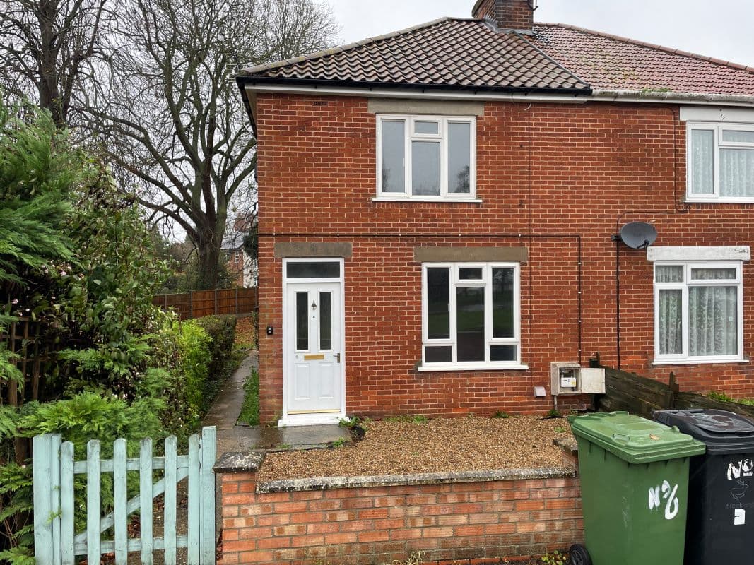 6 Council Houses for Auction