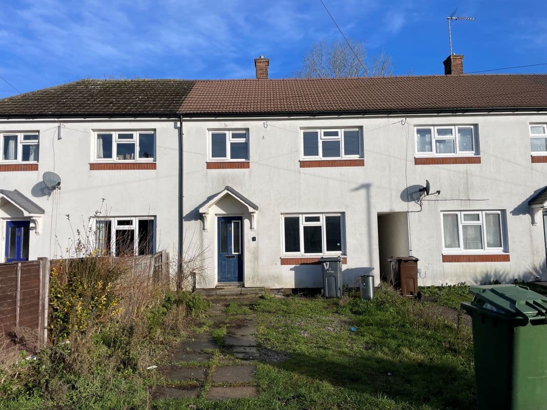 Three Bedroom Terraced Property for Unconditional Online Auction