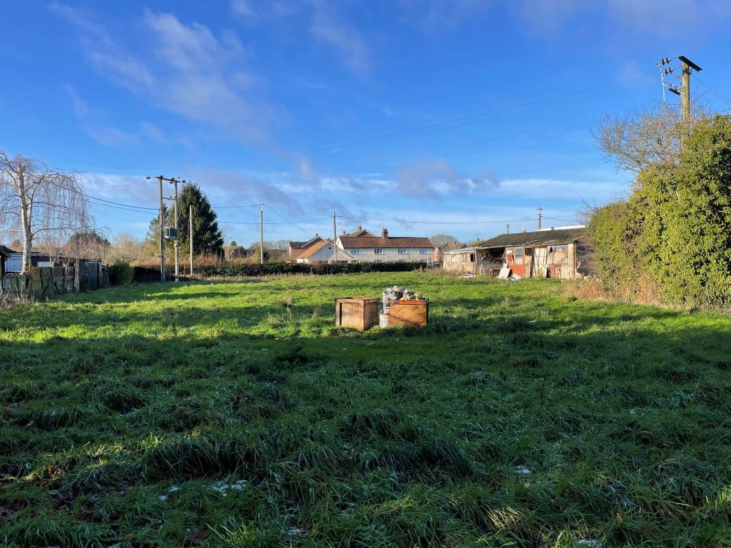 Agricultural/Amenity Land