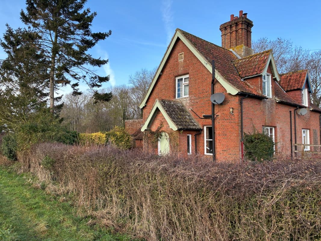 Lot 3 - 2 Harp Cottages