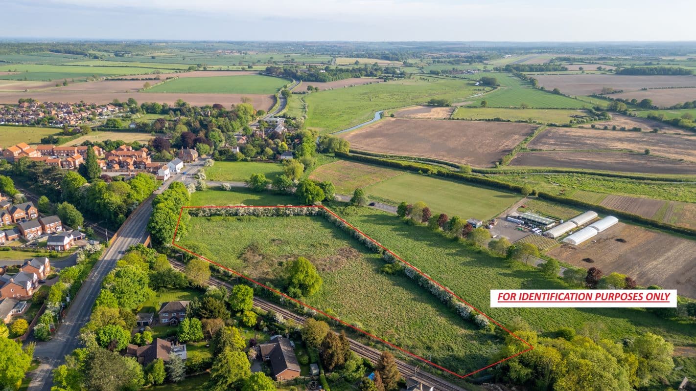 Land lying to the west of Kenilworth London Road