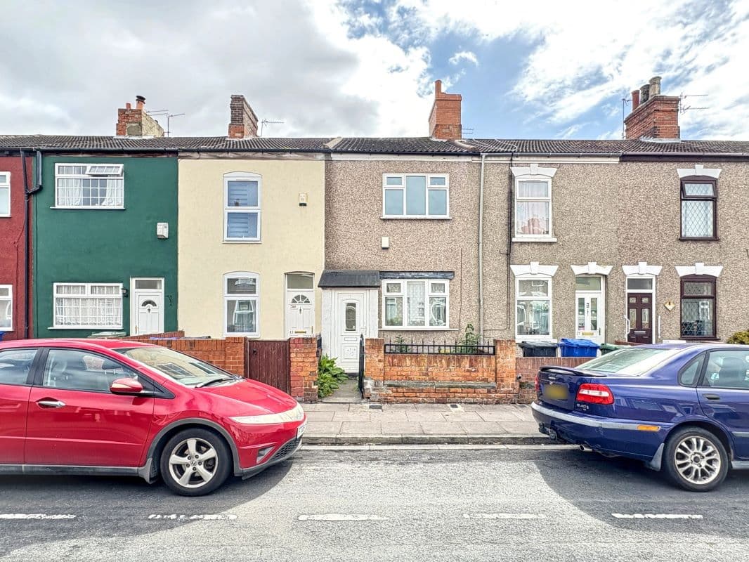 Mid Terrace House in Need of Cosmetic Improvement