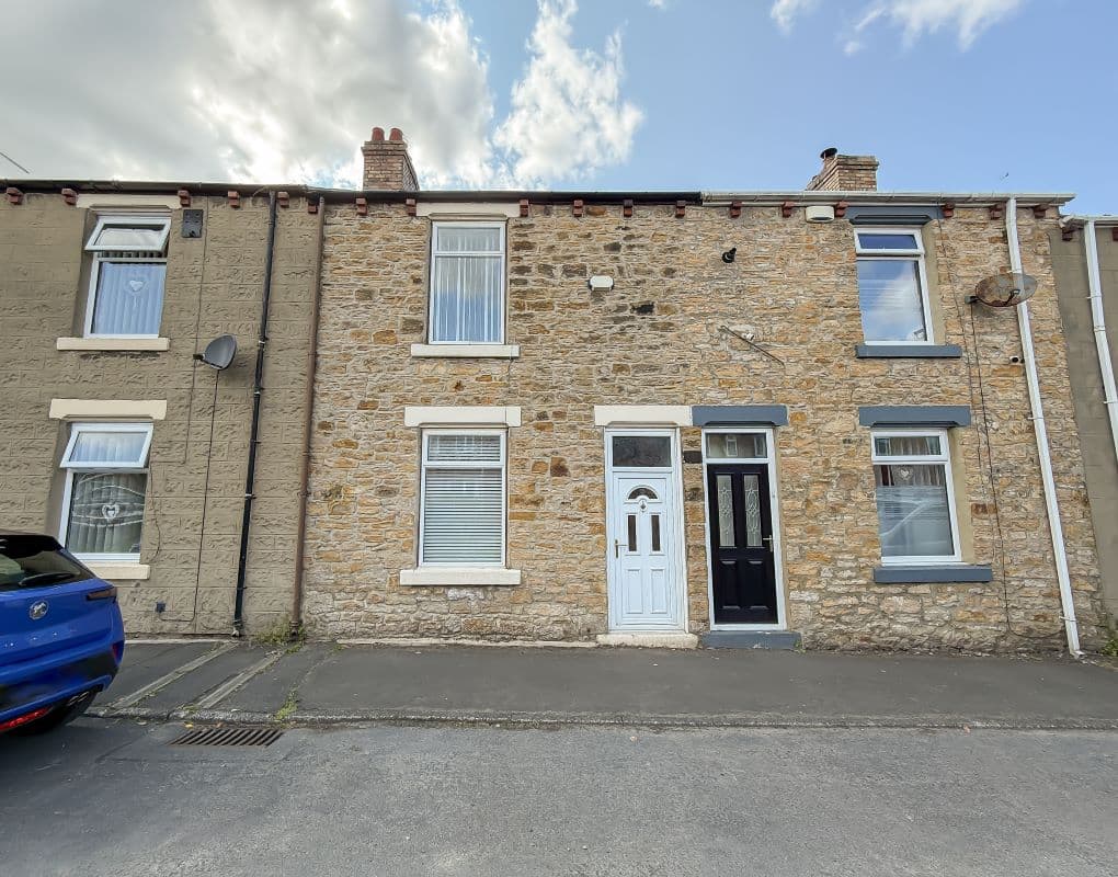 UNCONDITIONAL ONLINE AUCTION - 2 Bedroom Terrace House