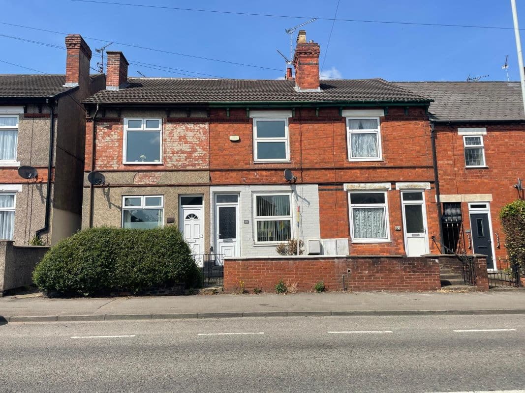 Mid Terrace House in Kirkby-In-Ashfield