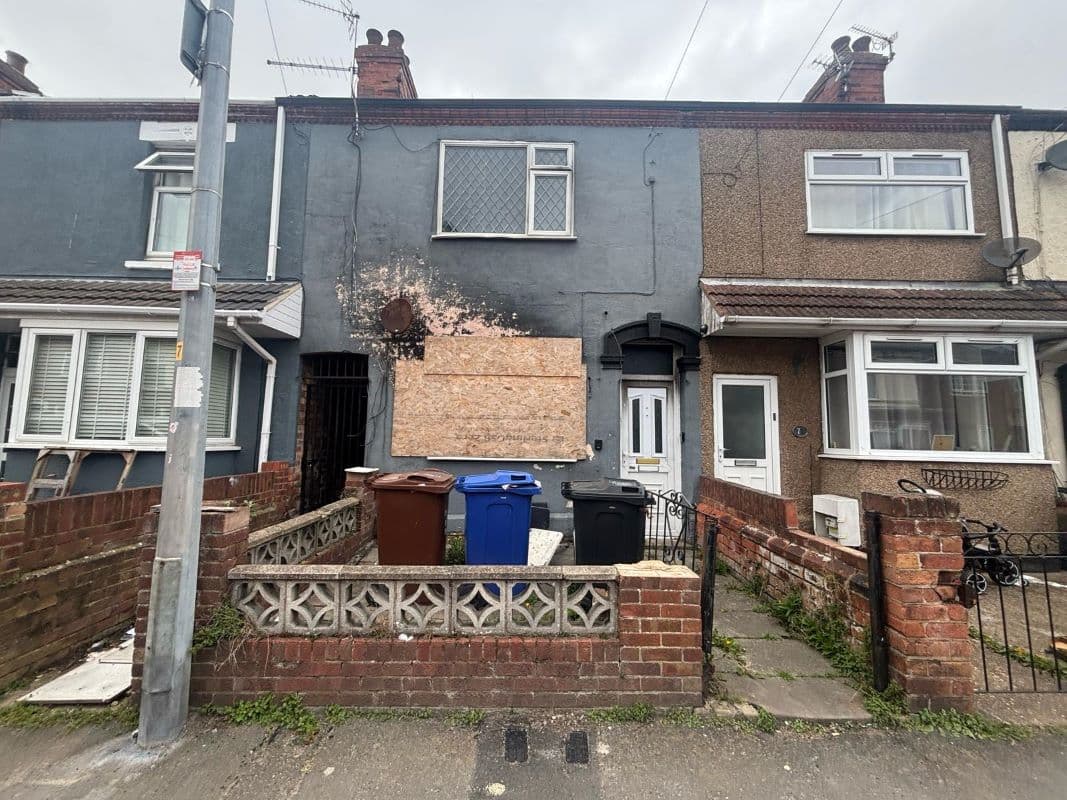 Freehold Property Currently Configured as 2 Flats