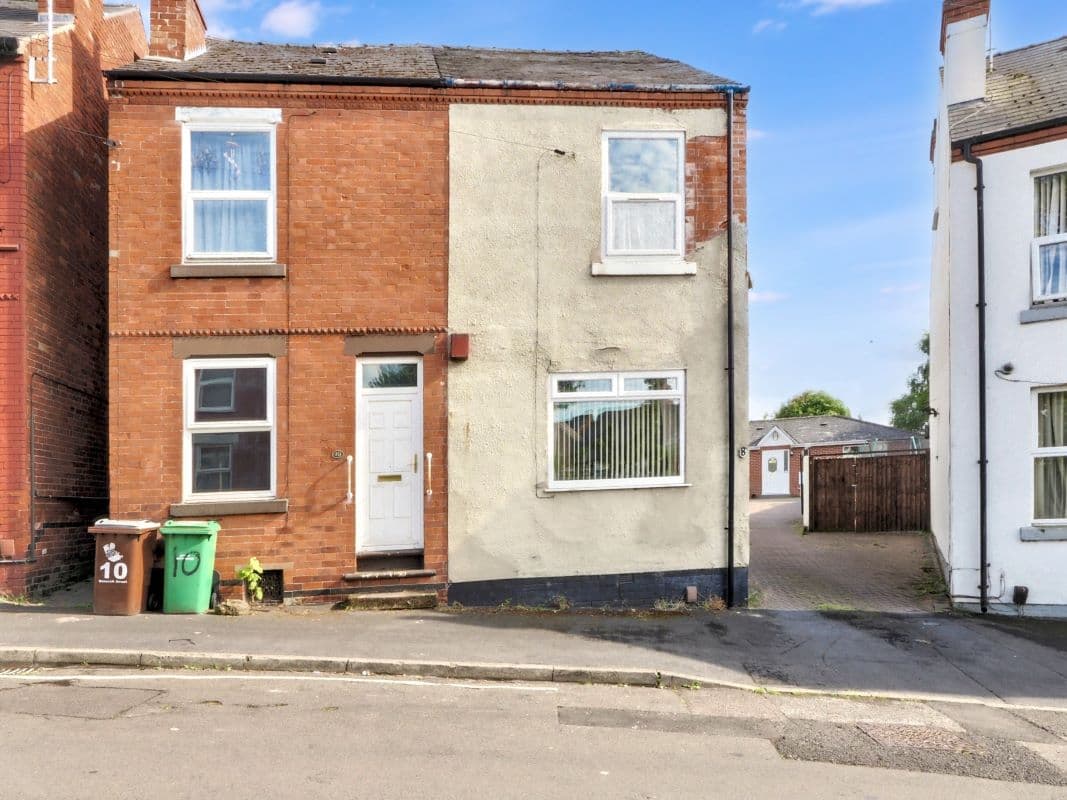Three Bed Semi In Need of Improvement