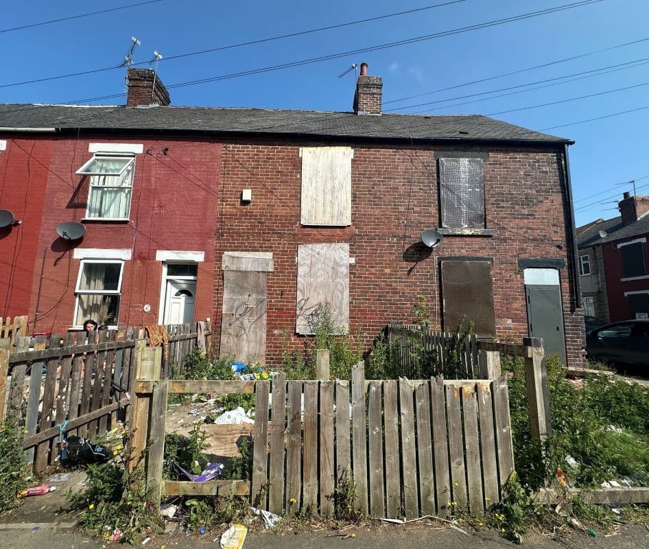 Two Bed Terrace House In Need of TLC