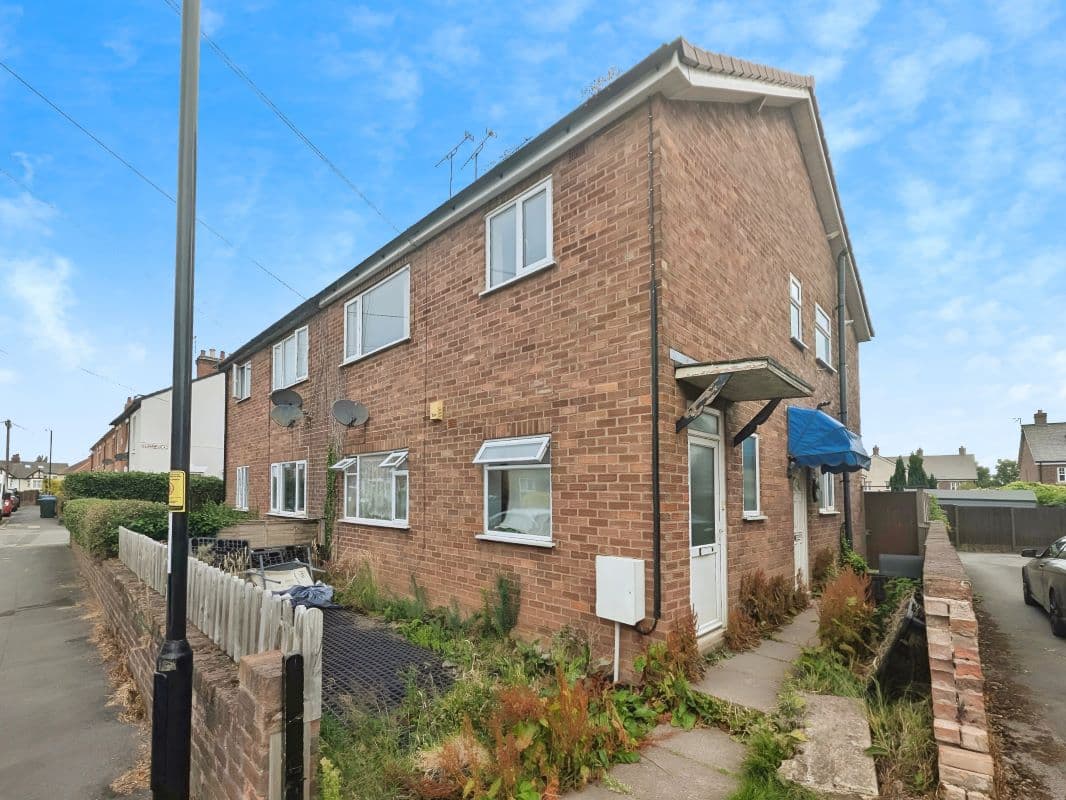 2 Bedroom First Floor Maisonette in Earlsdon