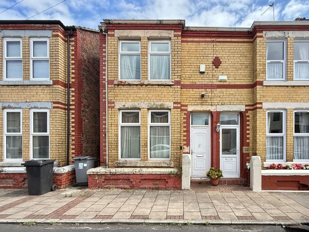 2-Bedroom Semi Detached House for Sale by Unconditional Online Auction