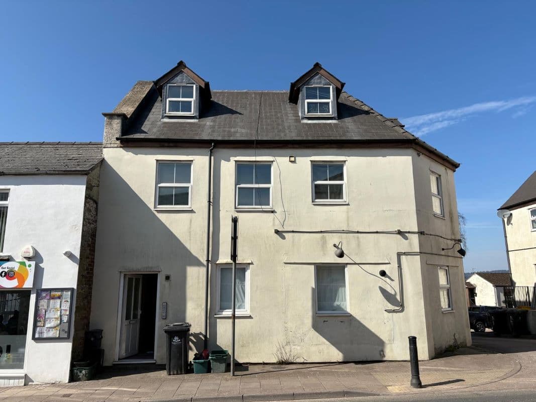Spacious Two Bedroom Apartment
