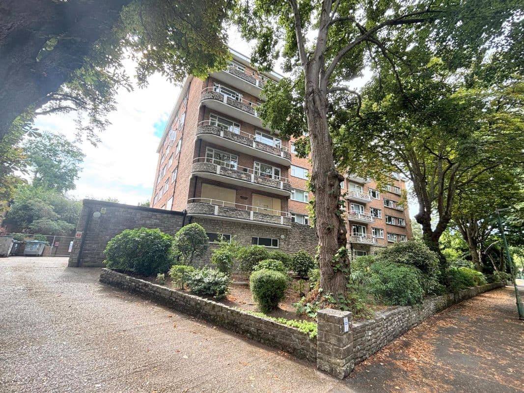 Two Bedroom Ground Floor Flat