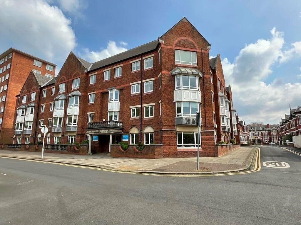 Vacant One Bedroom Retirement Flat